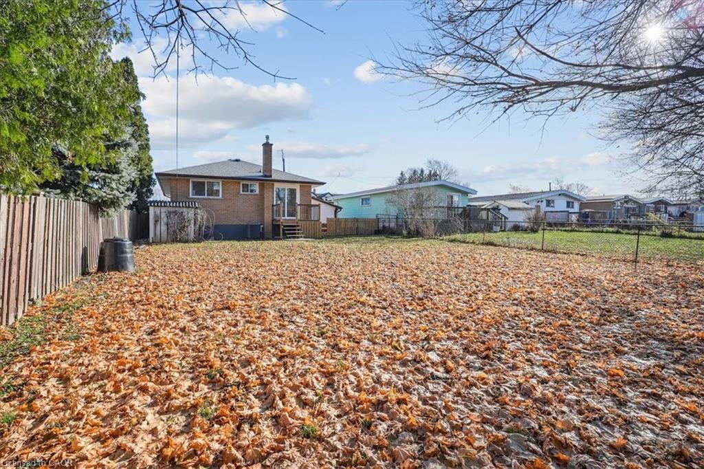 Main-118 Deschene Avenue, Hamilton, ON - Outdoor