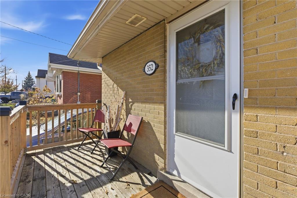 352 East 28Th Street, Hamilton, ON - Outdoor With Deck Patio Veranda With Exterior