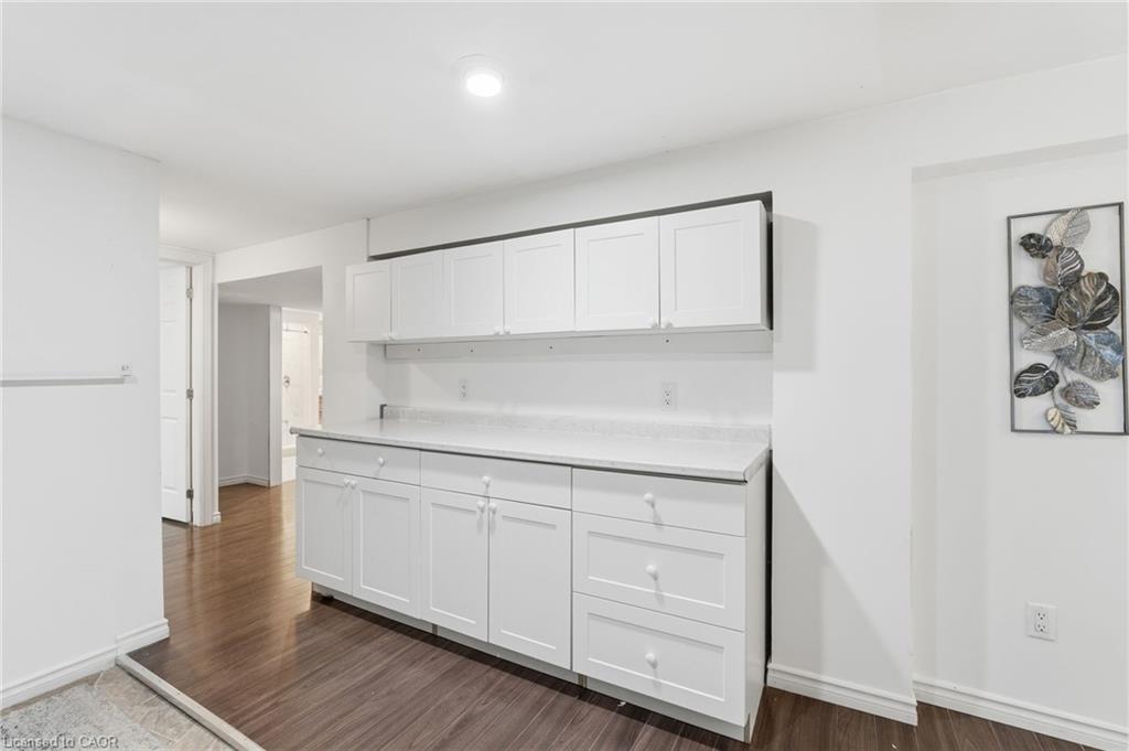 352 East 28Th Street, Hamilton, ON - Indoor