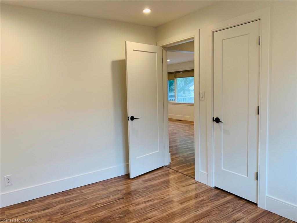 204 West 19Th Street, Hamilton, ON - Indoor Photo Showing Other Room