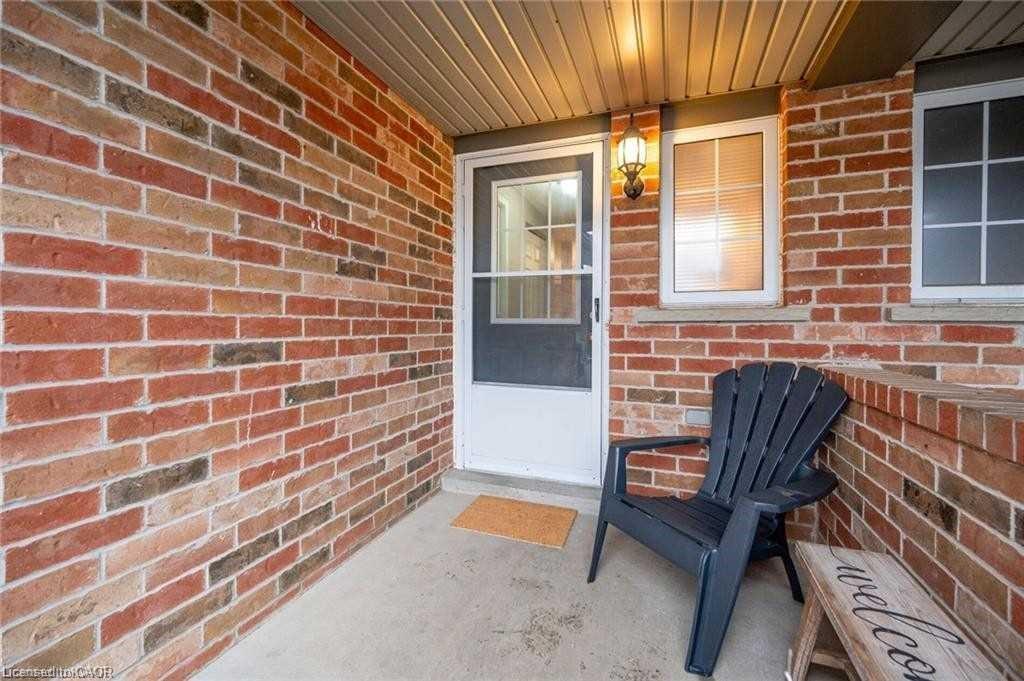 27 Max Becker Drive, Kitchener, ON - Outdoor With Exterior