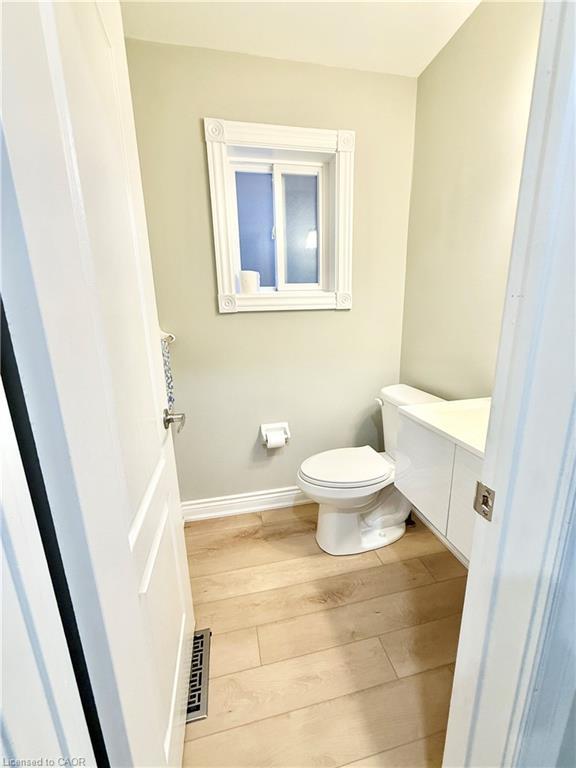 243 Riel Drive, Mississauga, ON - Indoor Photo Showing Bathroom