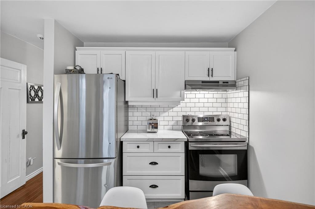 27 Mayflower Avenue, Hamilton, ON - Indoor Photo Showing Kitchen With Stainless Steel Kitchen