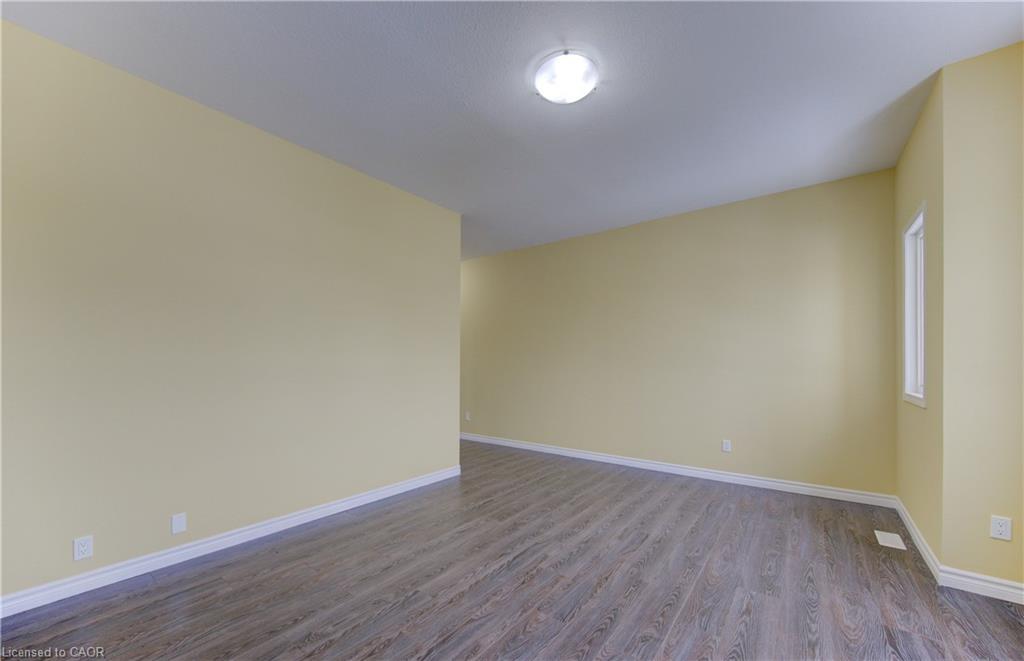 40 Red Clover Crescent, Kitchener, ON - Indoor Photo Showing Other Room