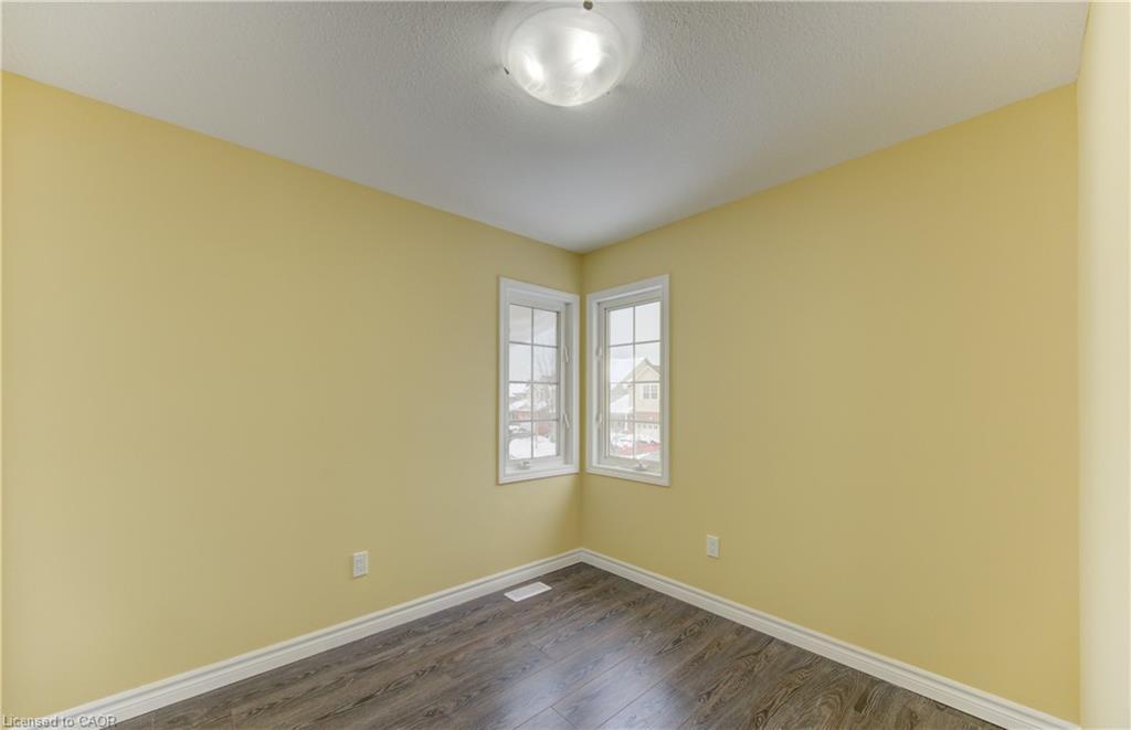 40 Red Clover Crescent, Kitchener, ON - Indoor Photo Showing Other Room