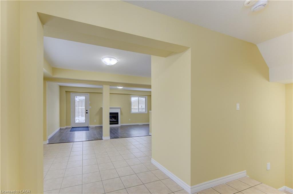 40 Red Clover Crescent, Kitchener, ON - Indoor Photo Showing Other Room