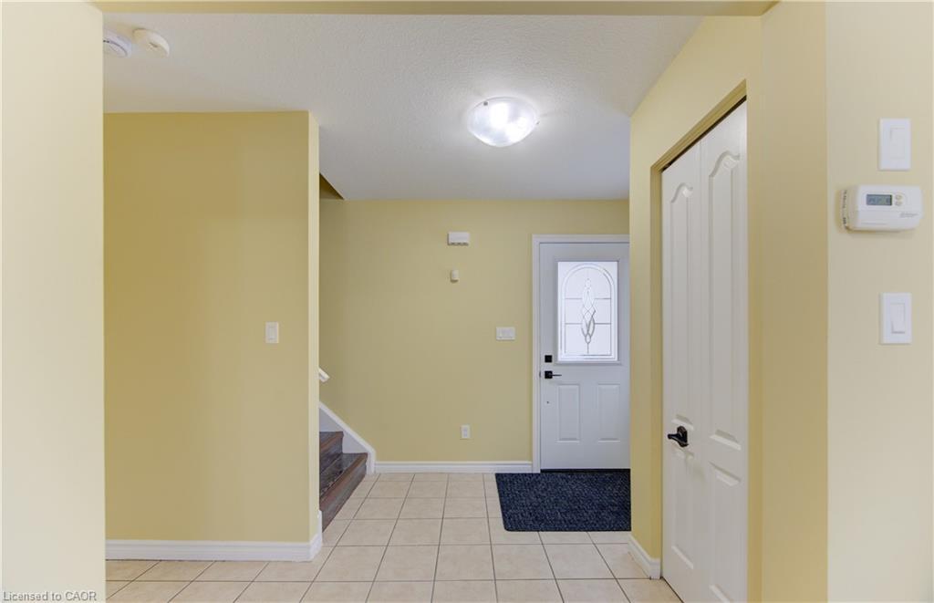 40 Red Clover Crescent, Kitchener, ON - Indoor Photo Showing Other Room