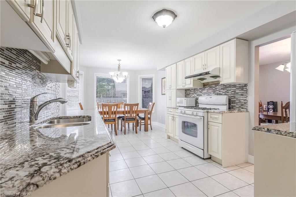 42 Hillgarden Drive, Stoney Creek, ON - Indoor Photo Showing Kitchen With Double Sink