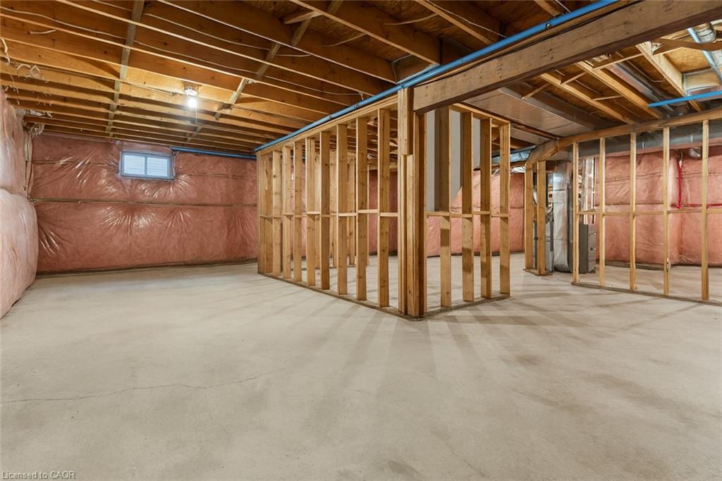 42 Hillgarden Drive, Stoney Creek, ON - Indoor Photo Showing Basement