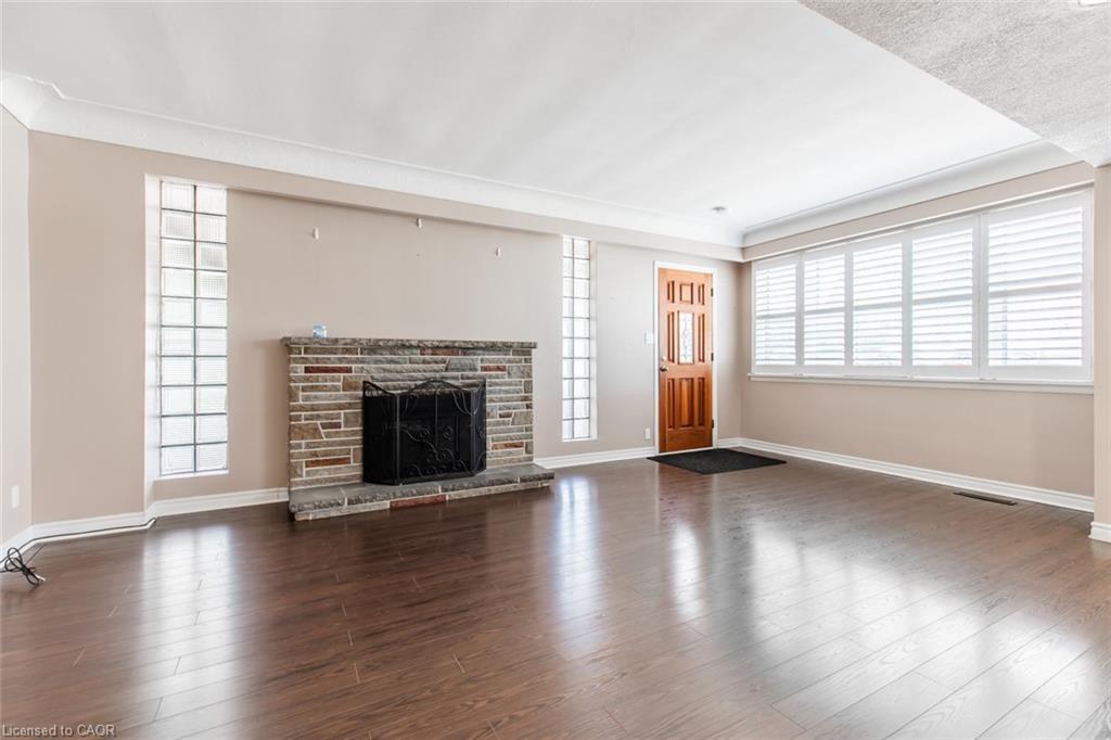 2340 King Street E, Hamilton, ON