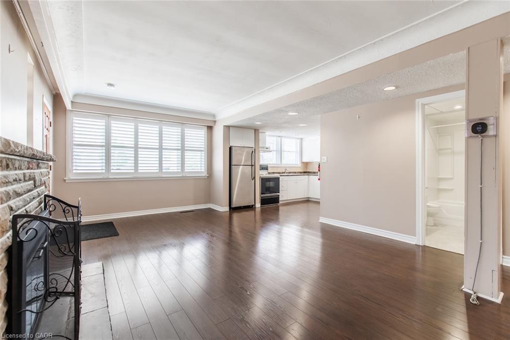 2340 King Street E, Hamilton, ON