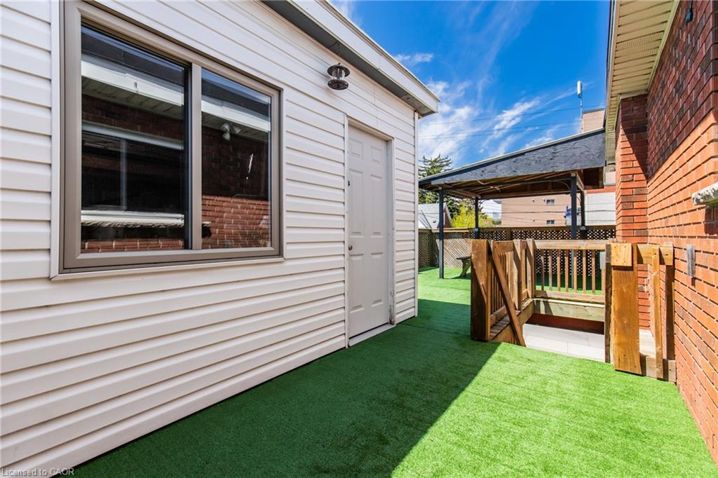 2340 King Street E, Hamilton, ON