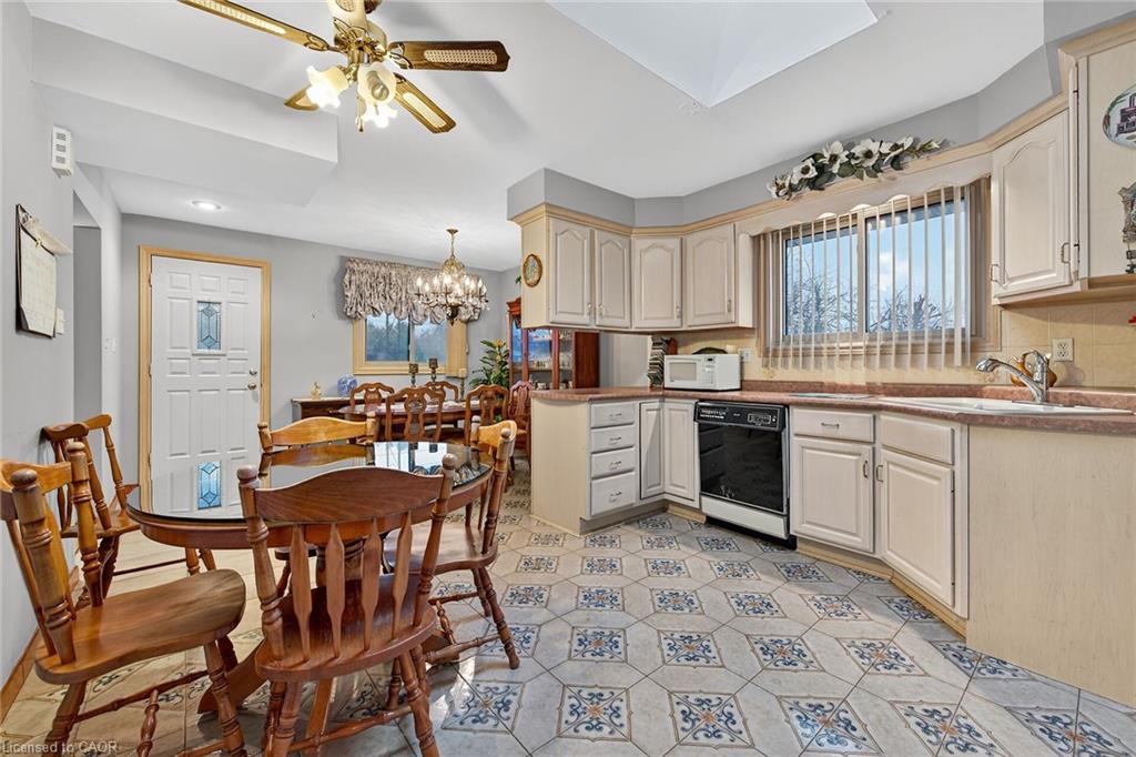 255 Highway 8, Hamilton, ON - Indoor