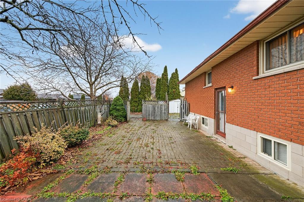 255 Highway 8, Hamilton, ON - Outdoor