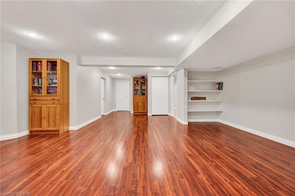 250 Grey Squirrel Place, Waterloo, ON - Indoor Photo Showing Other Room