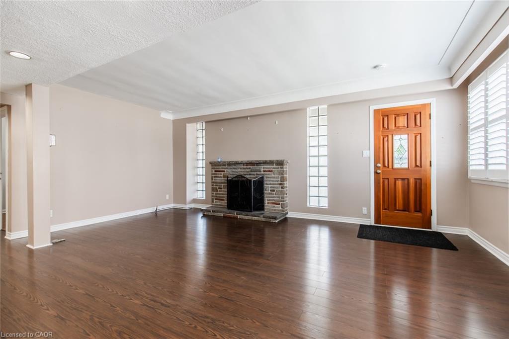 2340 King Street E, Hamilton, ON