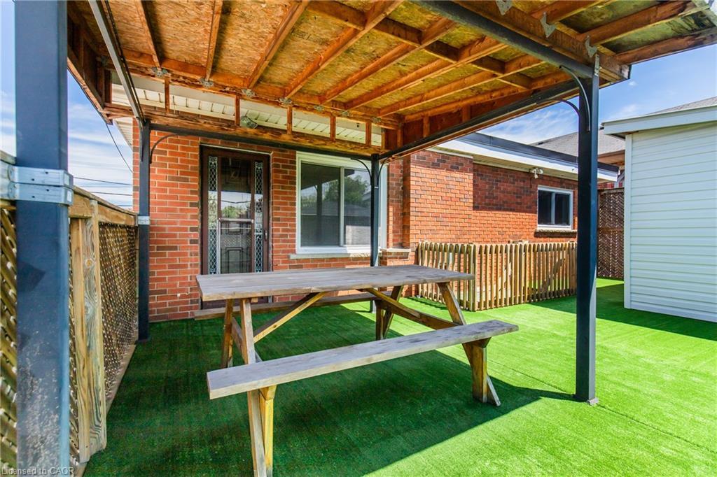 2340 King Street E, Hamilton, ON