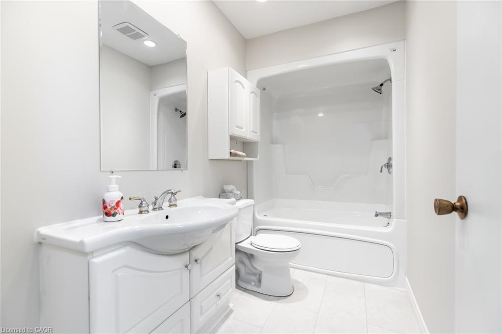 2340 King Street E, Hamilton, ON