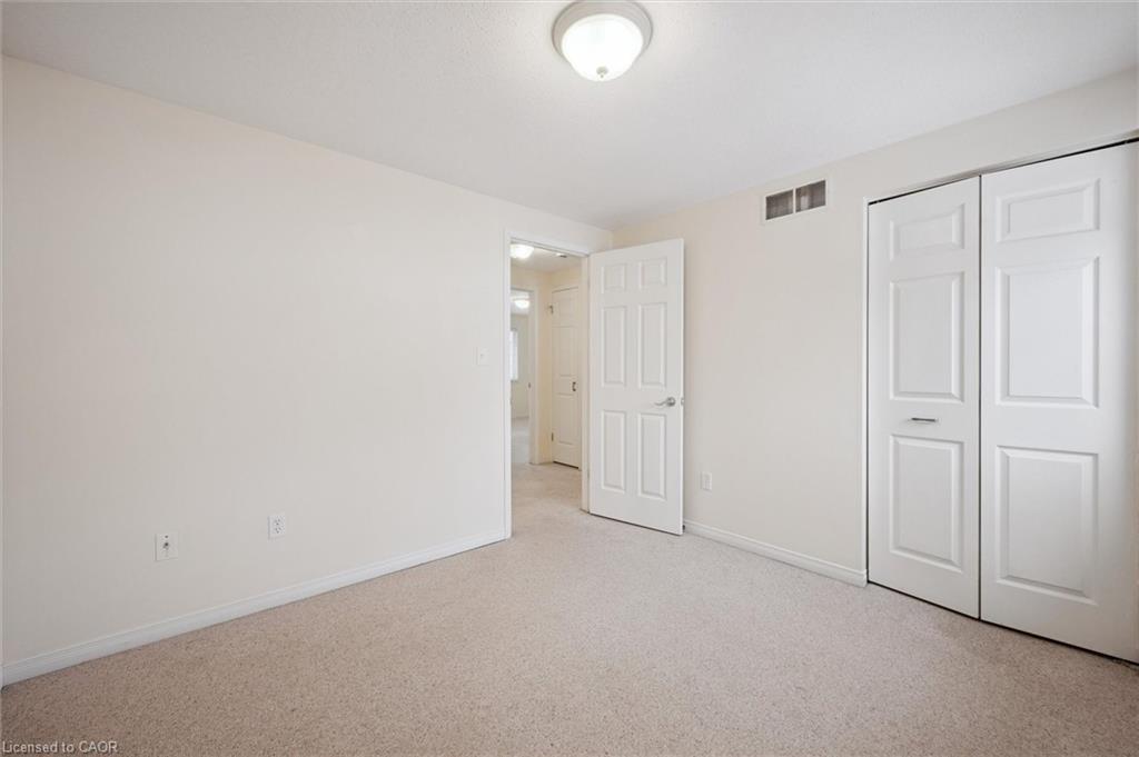 76 Templewood Drive, Kitchener, ON - Indoor Photo Showing Other Room