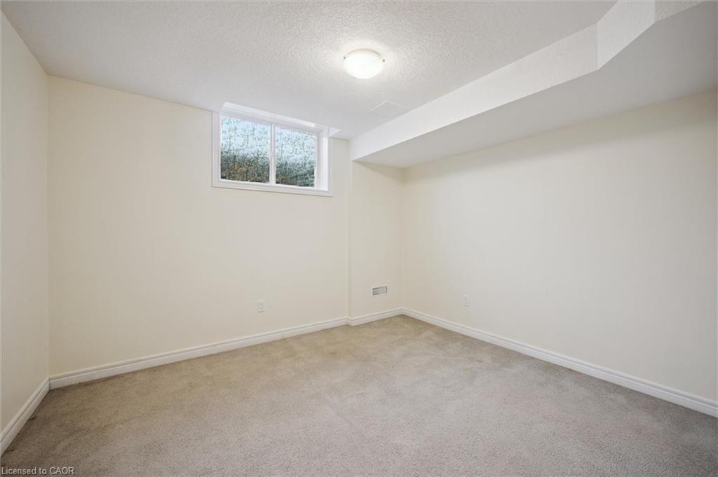 76 Templewood Drive, Kitchener, ON - Indoor Photo Showing Other Room