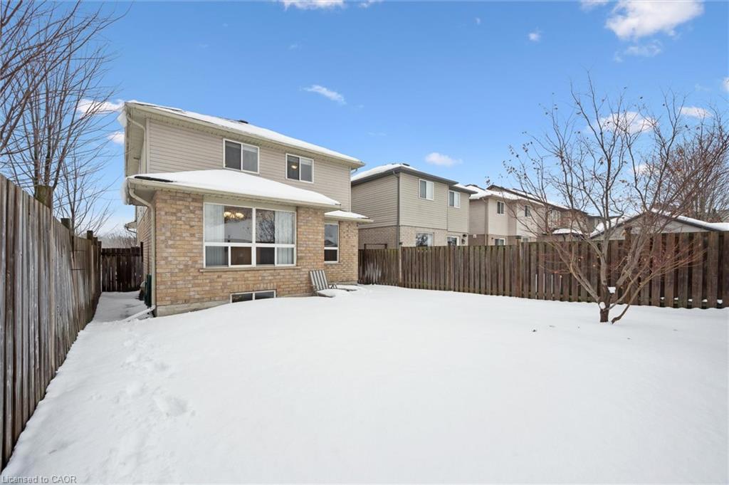 76 Templewood Drive, Kitchener, ON - Outdoor