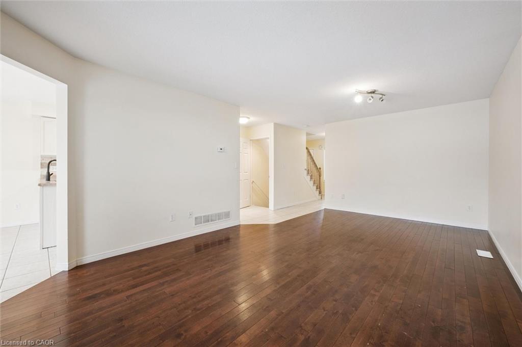 76 Templewood Drive, Kitchener, ON - Indoor Photo Showing Other Room