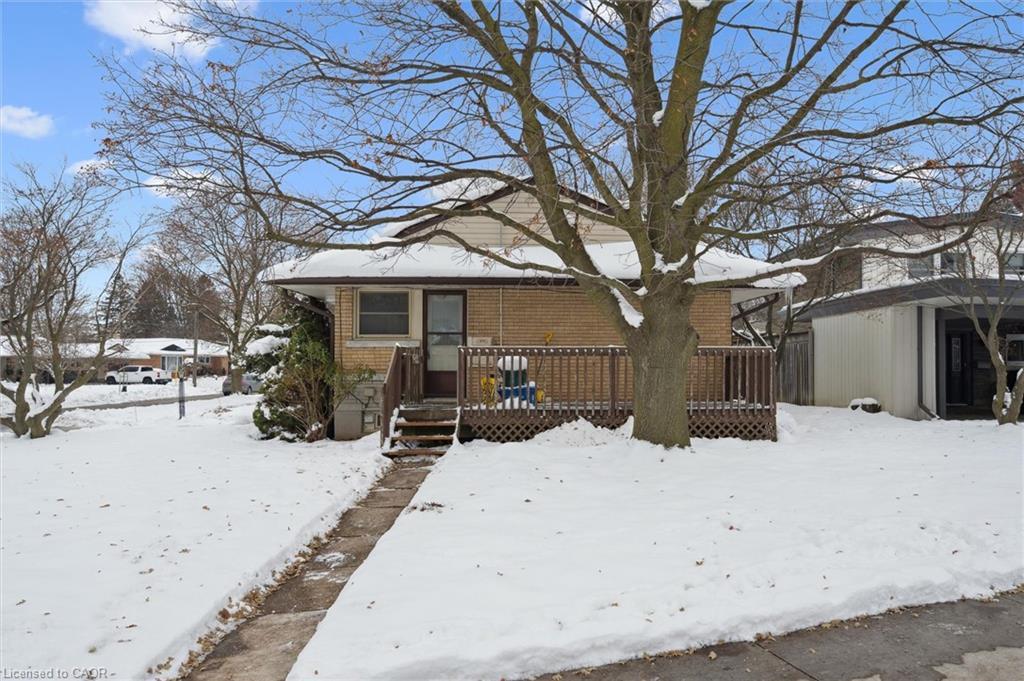 120 Islington Avenue, Kitchener, ON - Outdoor