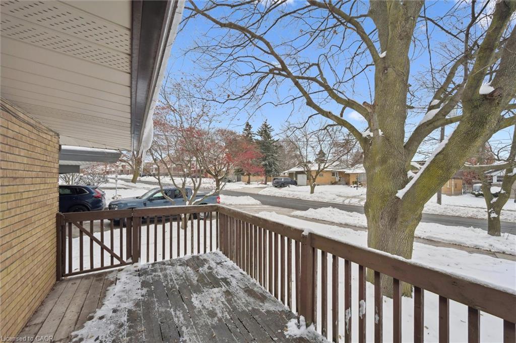 120 Islington Avenue, Kitchener, ON - Outdoor