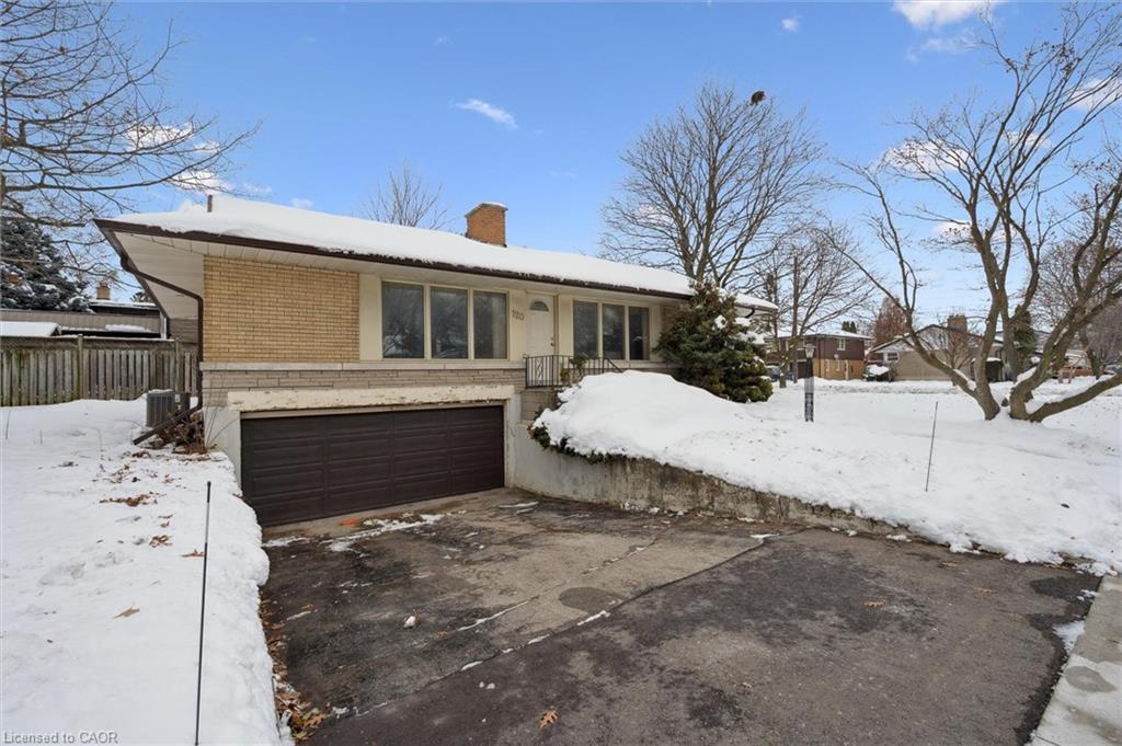 120 Islington Avenue, Kitchener, ON - Outdoor