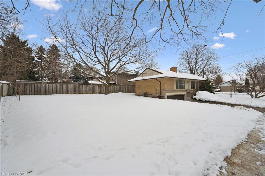 120 Islington Avenue, Kitchener, ON - Outdoor