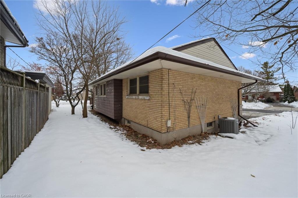 120 Islington Avenue, Kitchener, ON - Outdoor With Exterior