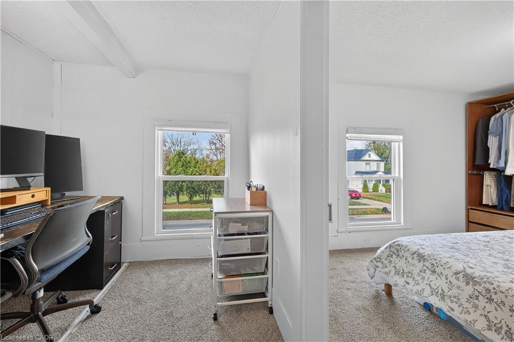 103 Charles Street W, Ingersoll, ON - Indoor Photo Showing Other Room