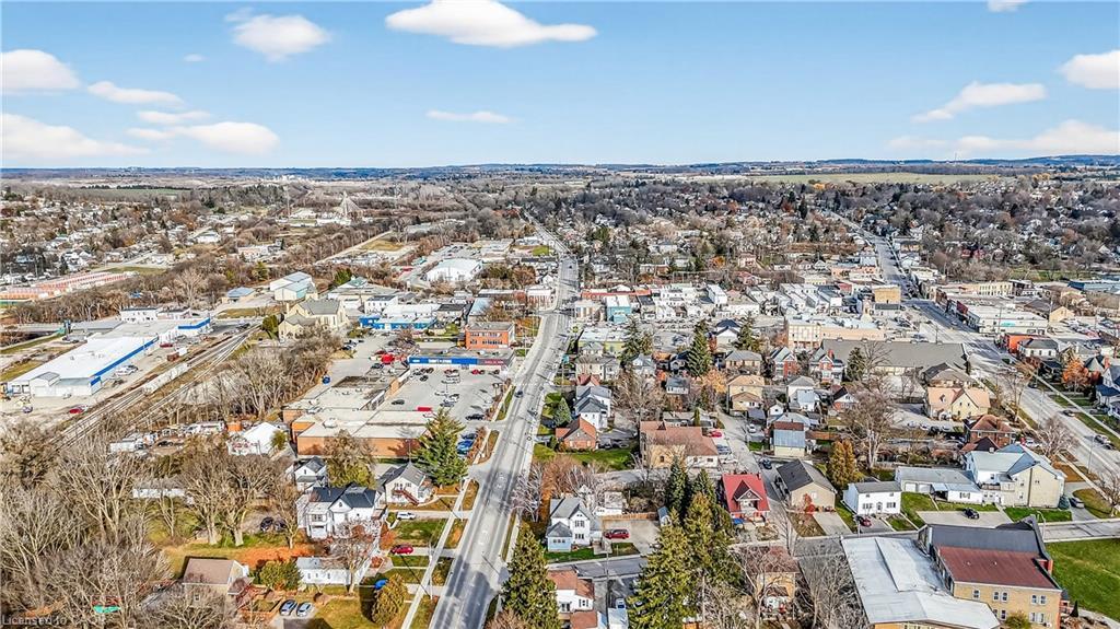 103 Charles Street W, Ingersoll, ON - Outdoor With View