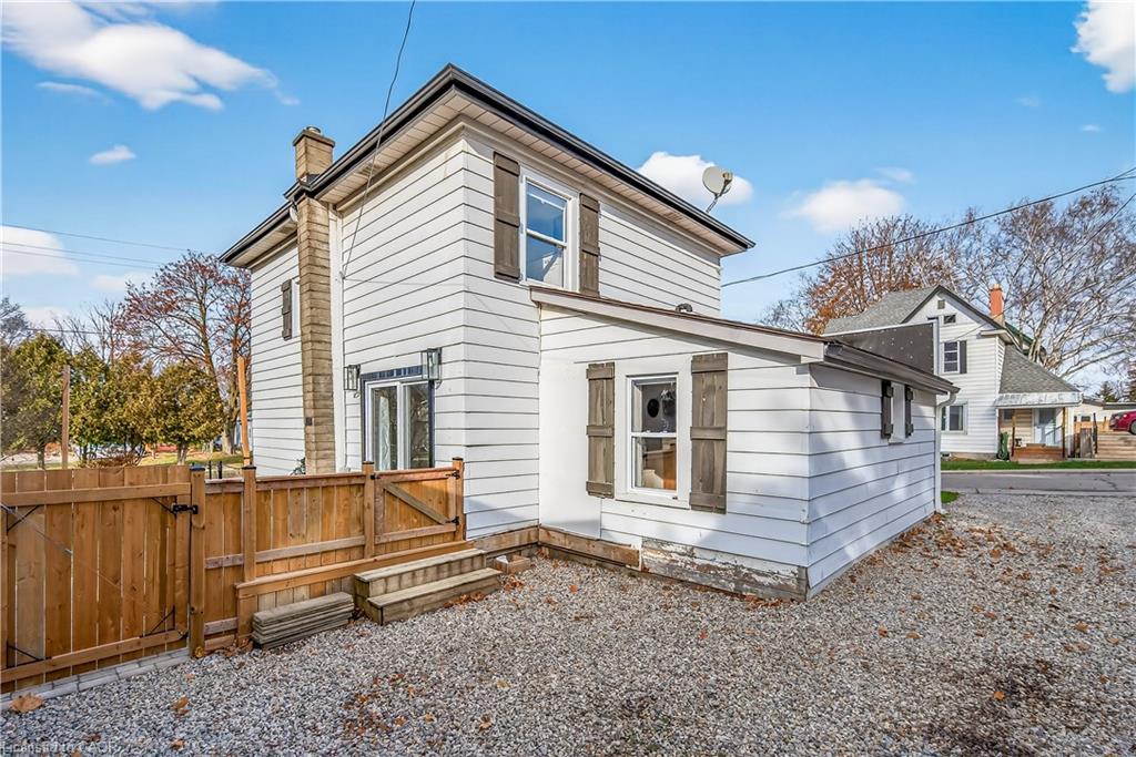 103 Charles Street W, Ingersoll, ON - Outdoor