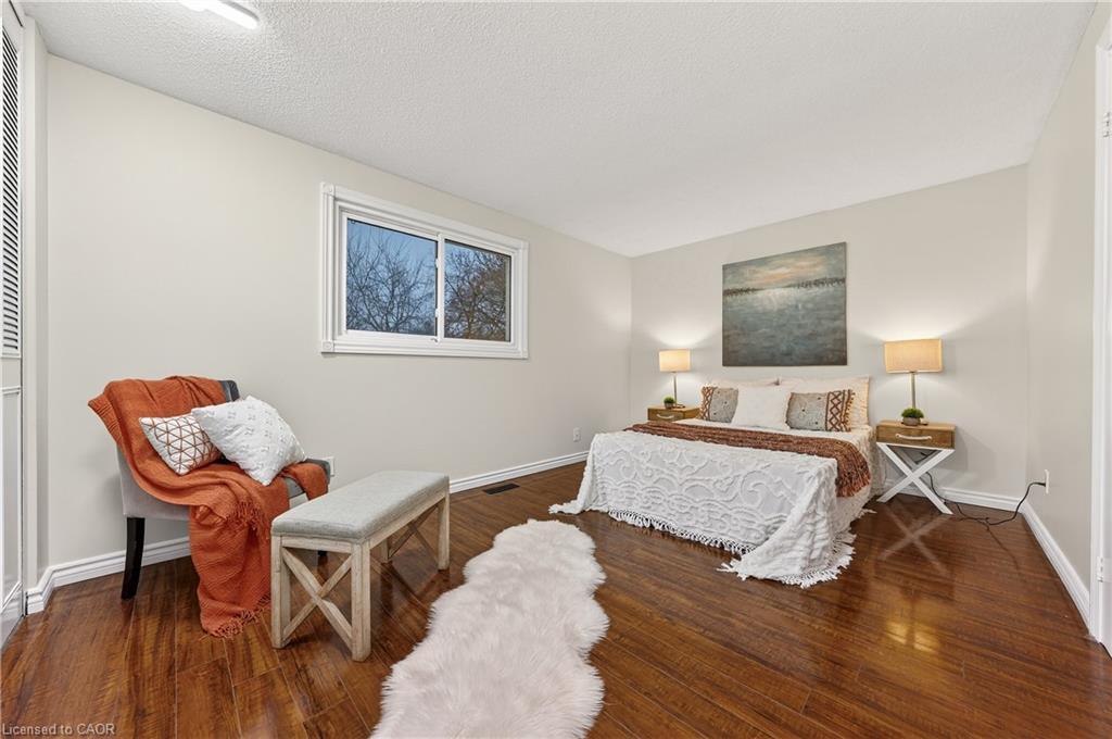 49 Ferguson Avenue, Cambridge, ON - Indoor Photo Showing Bedroom