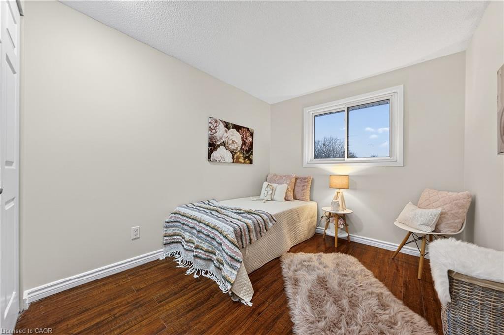 49 Ferguson Avenue, Cambridge, ON - Indoor Photo Showing Bedroom