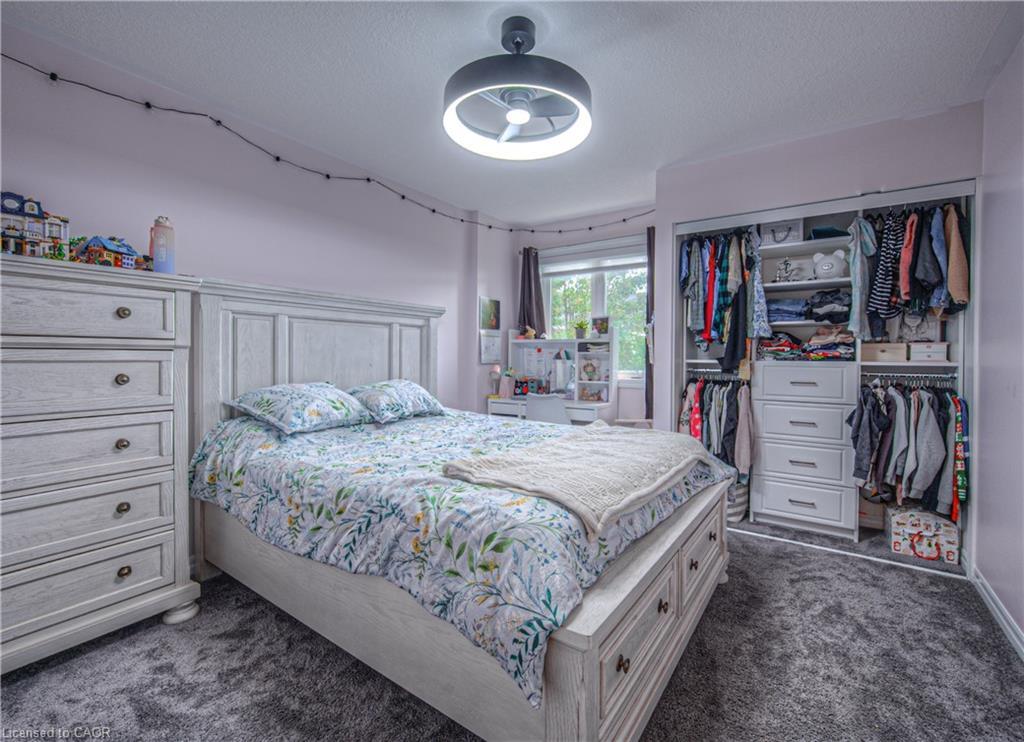 47 Dellgrove Circle, Cambridge, ON - Indoor Photo Showing Bedroom