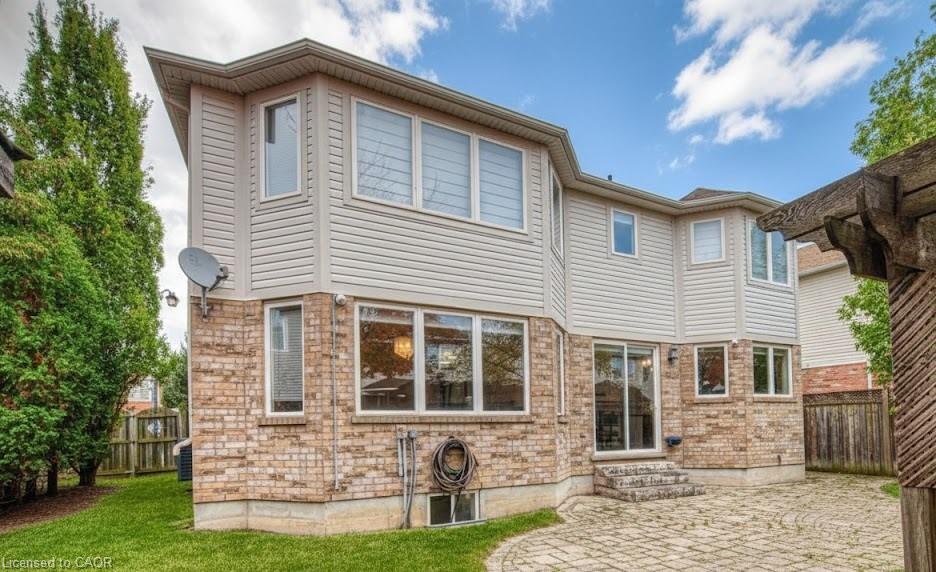 47 Dellgrove Circle, Cambridge, ON - Outdoor