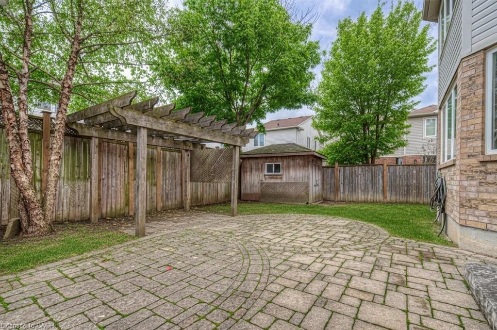 47 Dellgrove Circle, Cambridge, ON - Outdoor