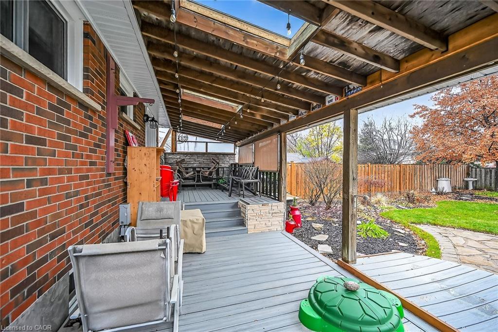 72 Viceroy Court, Hamilton, ON - With Deck Patio Veranda With Exterior