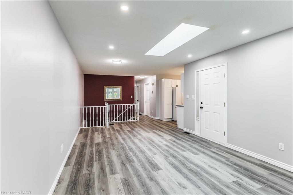 20-1030 Colborne Street E, Brantford, ON - Indoor Photo Showing Other Room