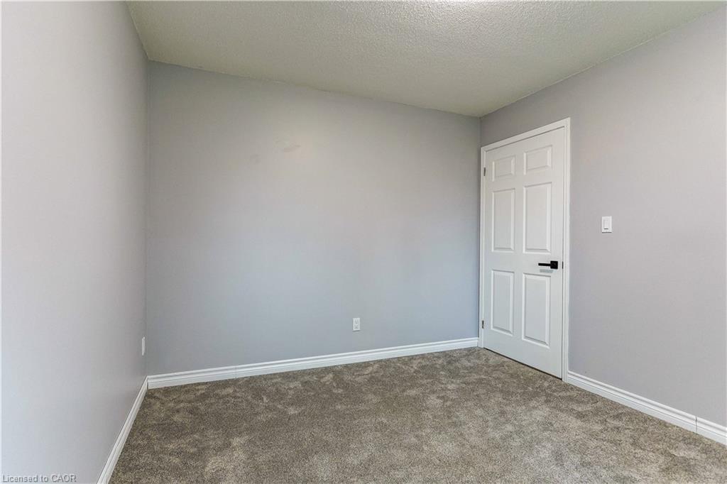 20-1030 Colborne Street E, Brantford, ON - Indoor Photo Showing Other Room