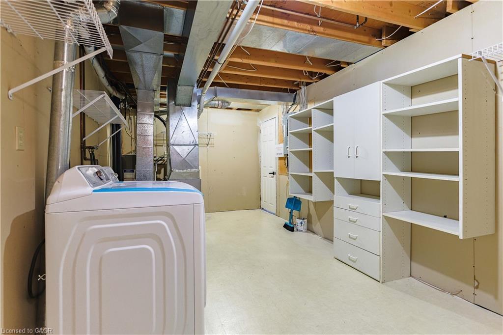 20-1030 Colborne Street E, Brantford, ON - Indoor Photo Showing Other Room