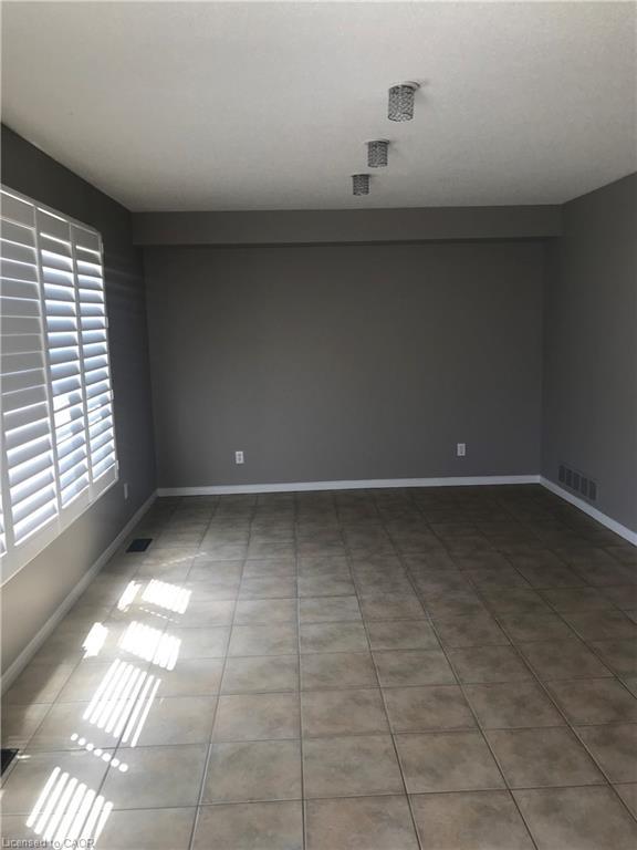 59 Mcfarlane Drive, Cambridge, ON - Indoor Photo Showing Other Room