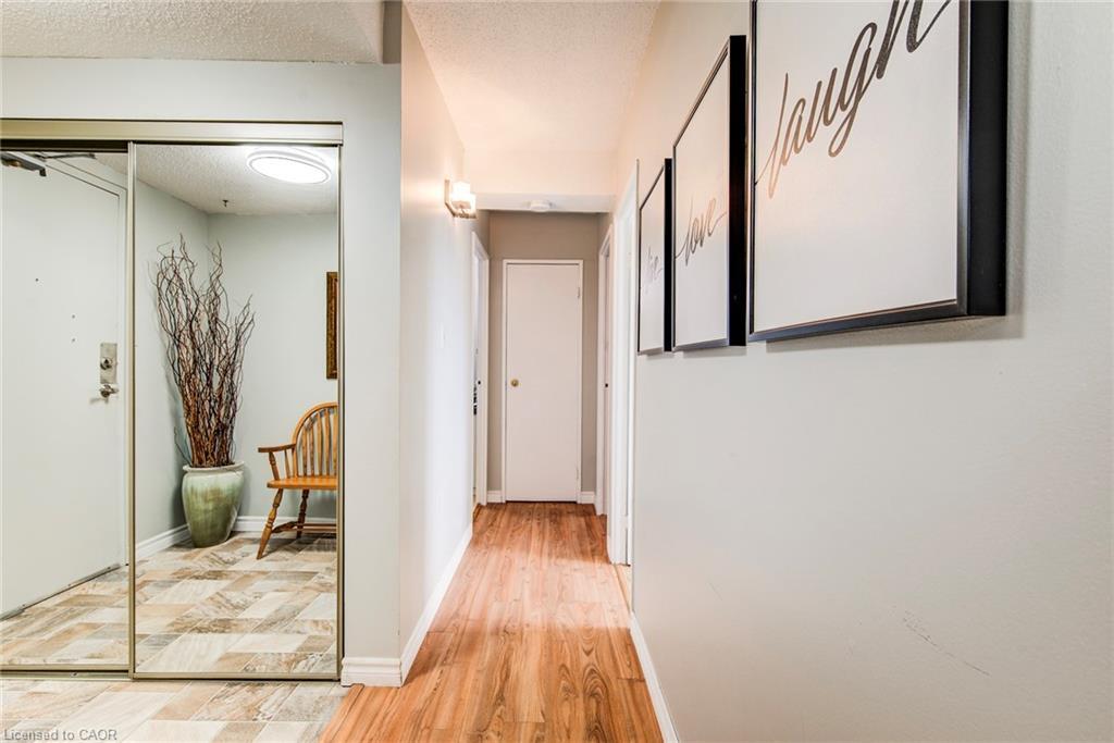 405-89 Westwood Road, Guelph, ON - Indoor Photo Showing Other Room