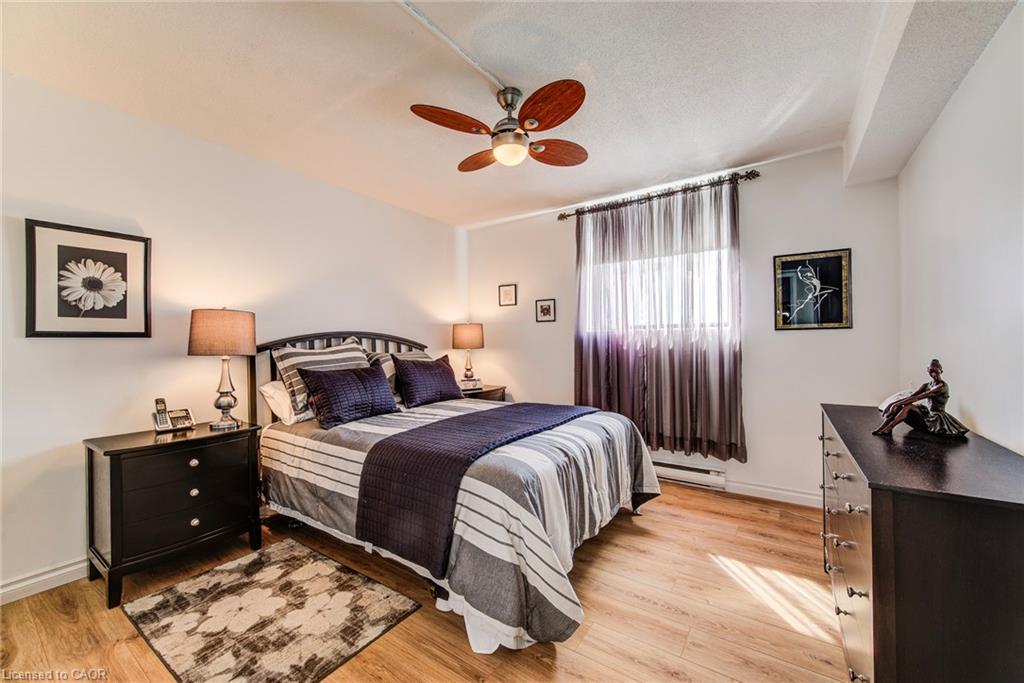 405-89 Westwood Road, Guelph, ON - Indoor Photo Showing Bedroom