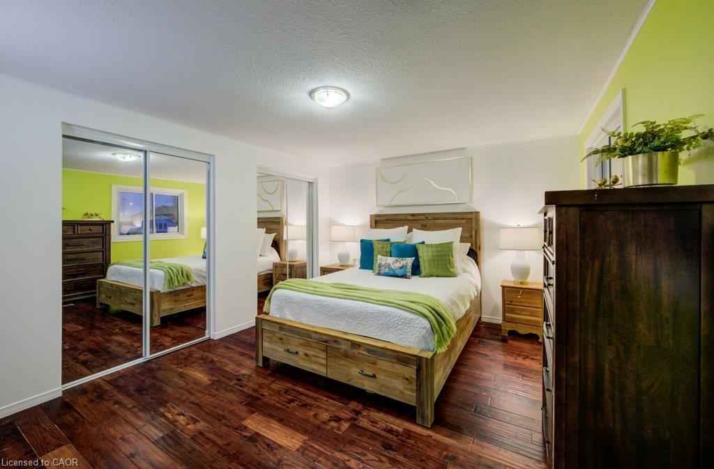 33 Orchid Crescent, Kitchener, ON - Indoor Photo Showing Bedroom