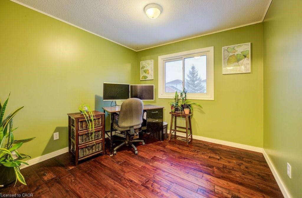 33 Orchid Crescent, Kitchener, ON - Indoor Photo Showing Other Room