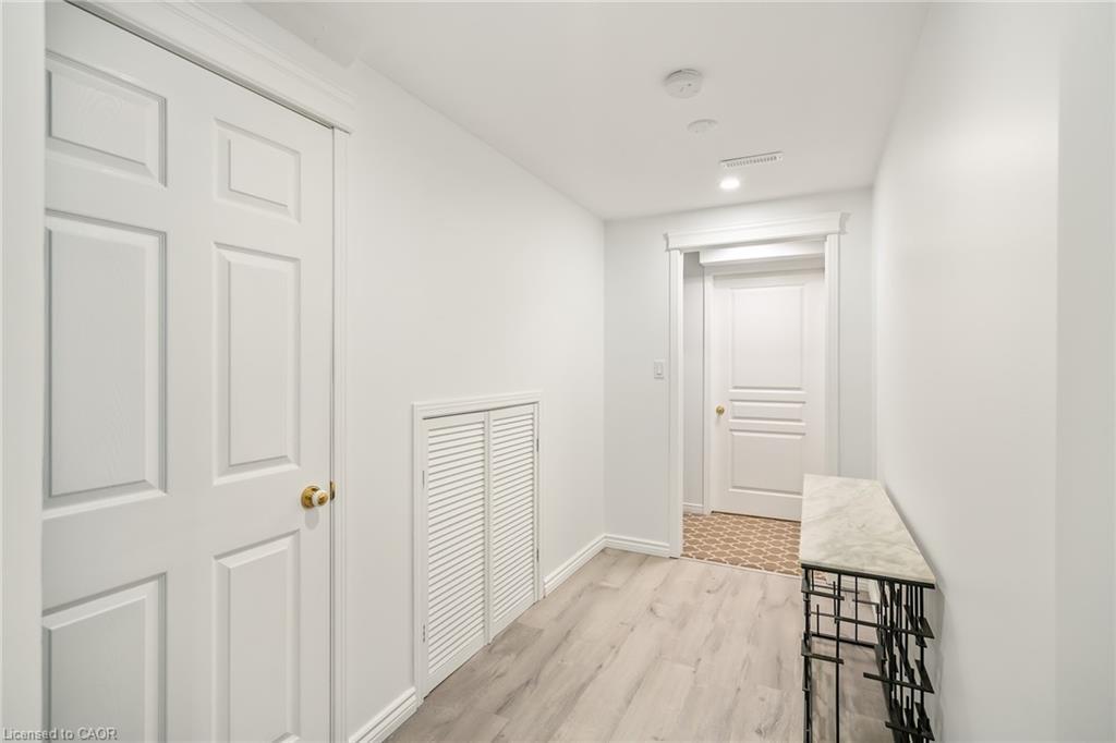 33-88 Lakeport Road, St. Catharines, ON - Indoor Photo Showing Other Room