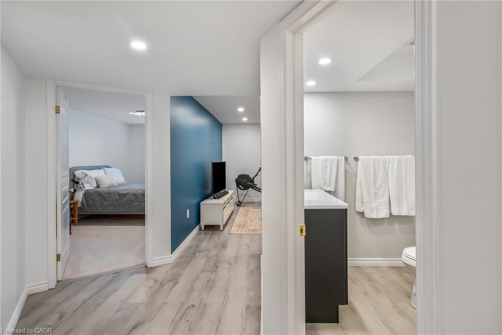 33-88 Lakeport Road, St. Catharines, ON - Indoor Photo Showing Other Room